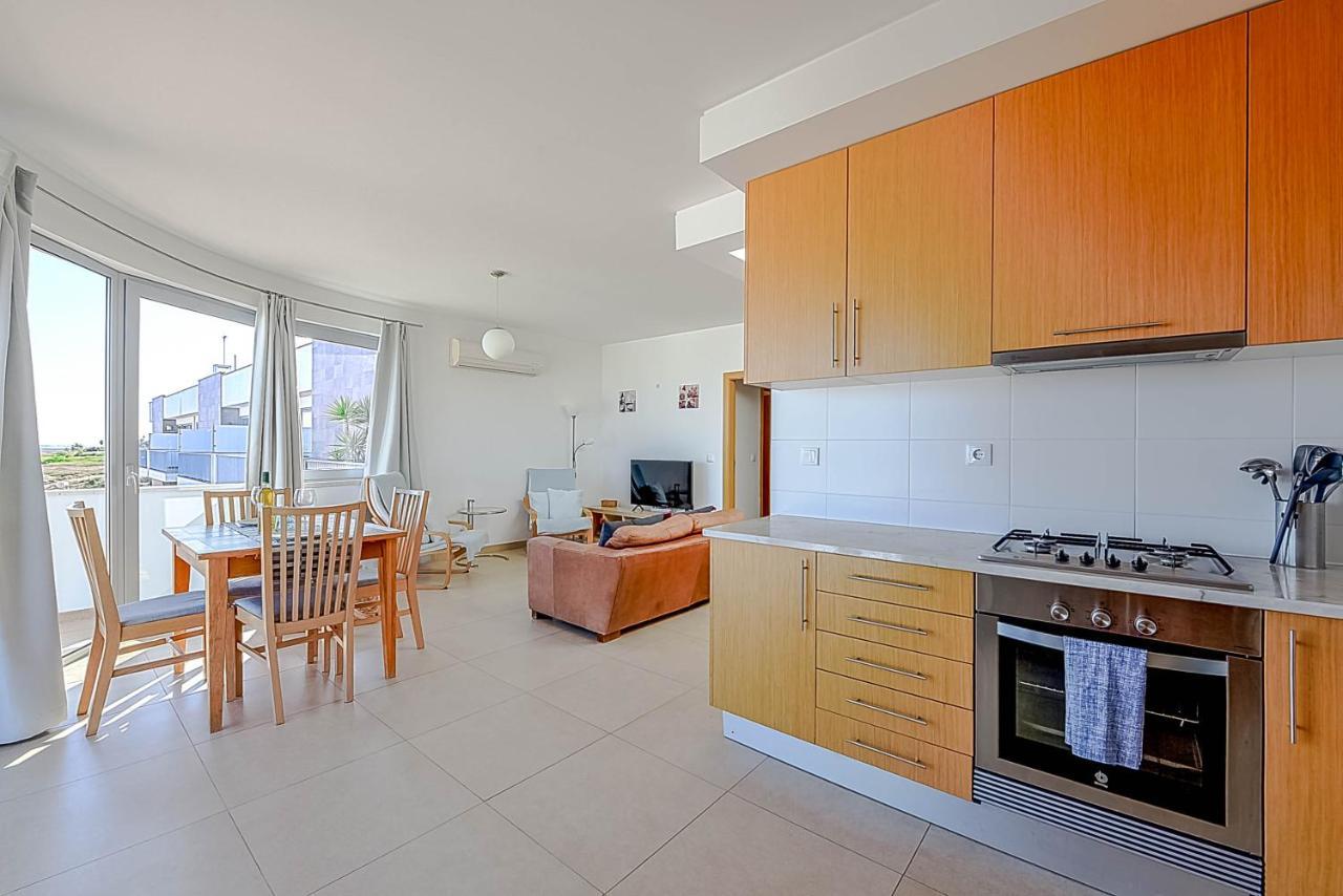 Penthouse Quilha Apartment Fuzeta Bagian luar foto