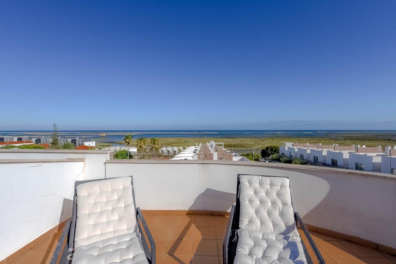 Penthouse Quilha Apartment Fuzeta Bagian luar foto